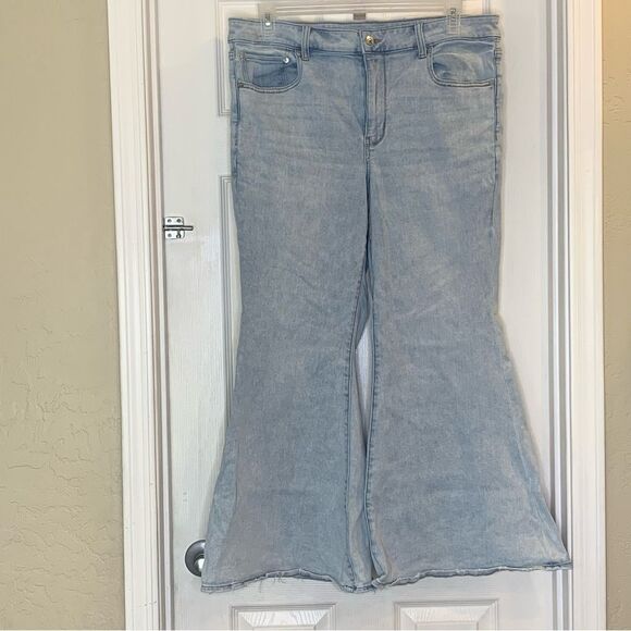 AE Pride Ne(x)t Level Festival Flare Jean Size 18 Short - Picture 5 of 15